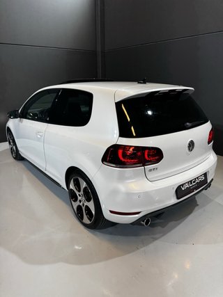 Volkswagen Golf GTI MK6 Edicion Adidas