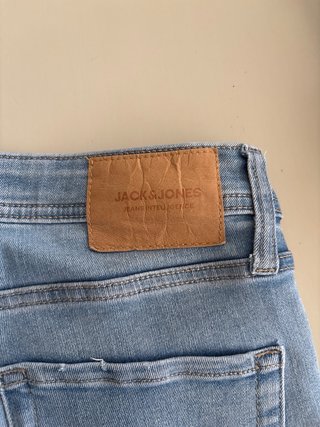 Pantalón Corto Vaquero Roto Jack&Jones