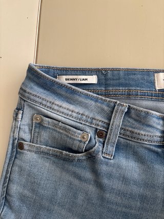 Pantalón Corto Vaquero Roto Jack&Jones