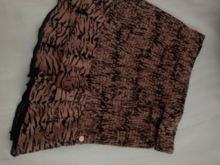 Falda mini estampada. 38