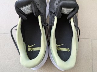 Zapatillas Nike Quest 5 Negro/Verde Talla 44.5