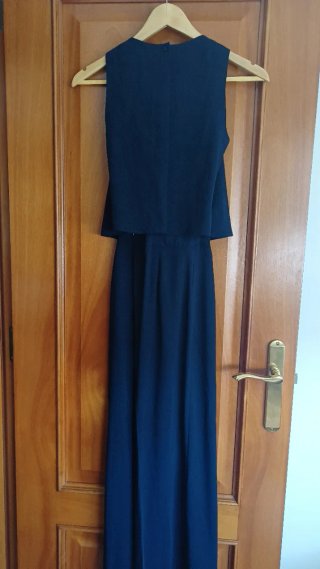 Mono negro elegante