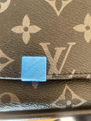 Riñonera Louis Vuitton Negra y Azul