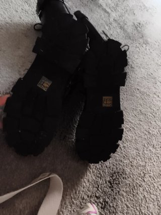 Botas moteras altas mujer negras