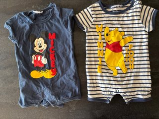 Pack 2 Peleles Mickey y Winnie Pooh