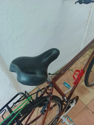 Bicicleta de ciudad CONOR