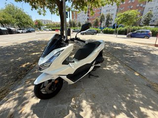 VENDO O CAMBIO Honda PCX 125cc 2023 Blanca