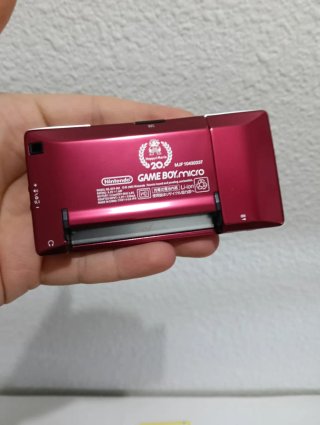 Game Boy Micro Famicom Edition