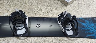 Tabla de Snowboard con Fijaciones