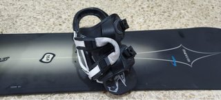 Tabla de Snowboard con Fijaciones