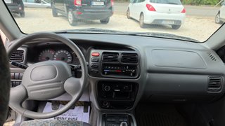 Suzuki Grand Vitara 2.0