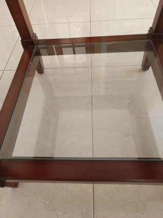 Mesa auxiliar madera y cristal