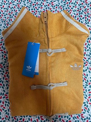 Sudadera Adidas año nuevo chino Camel