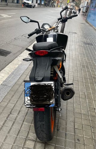 KTM Duke 390 A2 Akrapovic.