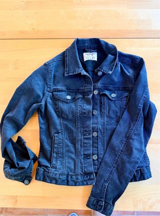 Cazadora vaquera negra Pull&Bear