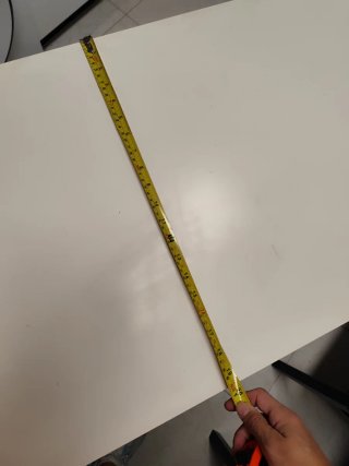 Escritorio pequeño con ruedas. A recoger en Ermua