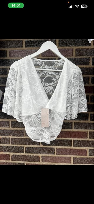 Top encaje blanco