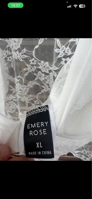 Top encaje blanco