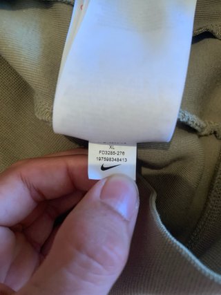 Sudadera Nike Tech verde con capucha