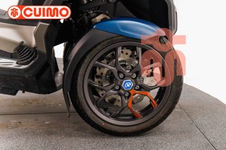 PIAGGIO MP3 530