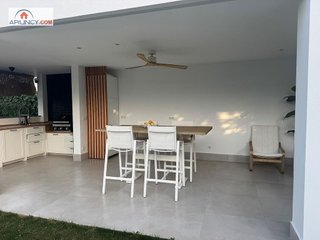 Chalet en alquiler en Castilleja de la Cuesta