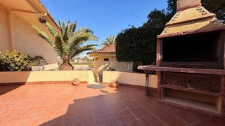 Chalet en venta en Perleta - Maitino en Elche