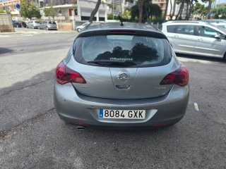 Opel Astra 2010 1.4turbo pegatina c