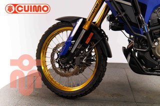SUZUKI V-STROM 800