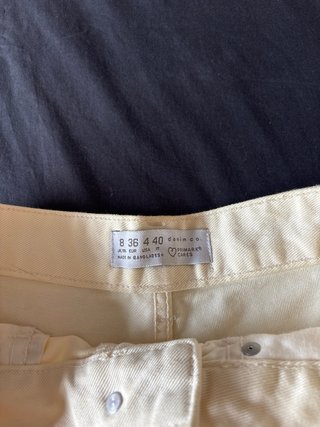 Vaqueros cortos crema