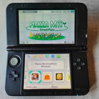 Nintendo 3DS XL Blu Con Caricabatterie E Custodia