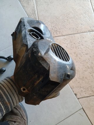 Tapa motor derbi Variant start lado variador