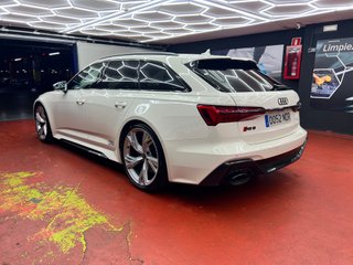 Audi A6 RS 6 Avant TFSI quattro