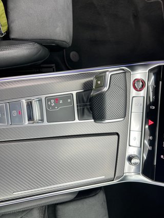 Audi A6 RS 6 Avant TFSI quattro