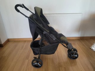 Silla de paseo bebé negra y verde