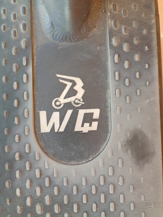 Patinete Eléctrico Negro