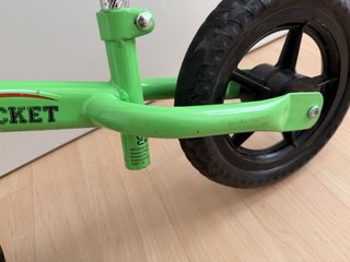 Bicicleta de aprendizaje verde Chicco