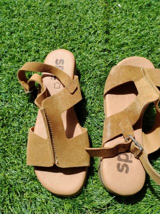 Sandalias spk beige/marrón