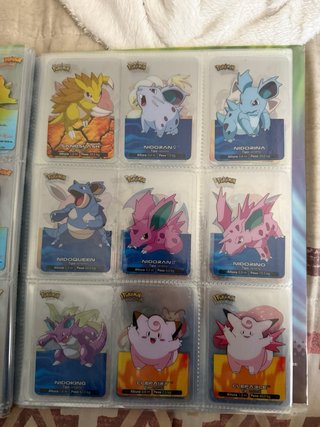 Álbum Pokémon Lamincards Casi Completo