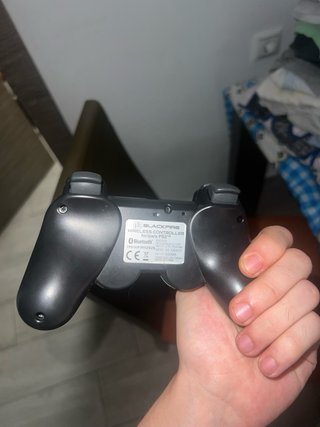 PS3 Super Slim Blanca + Mando + 3 Juegos