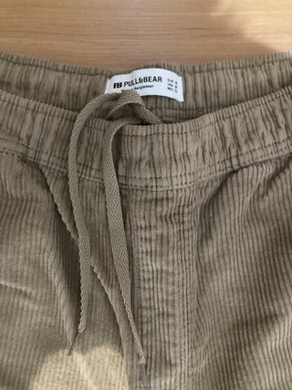 Pantalón Pana Marrón Talla M Pull&Bear
