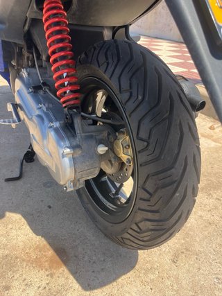 Yamaha Aerox 50R Azul