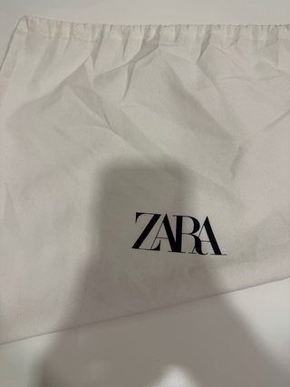 Bolso Zara con abalorios y lentejuelas