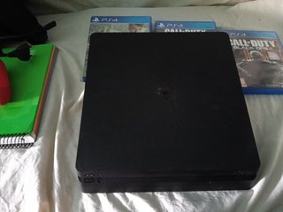 PS4 (PlayStation 4) Negra