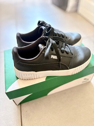 Zapatillas  Puma Negras Talla 35.5