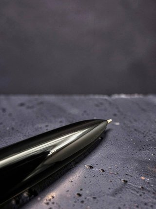 Pluma Parker 51 Vintage Negra y Oro