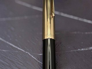 Pluma Parker 51 Vintage Negra y Oro