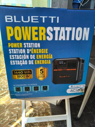 Kit Solar Bluetti AC180P + 2 Placas 400W