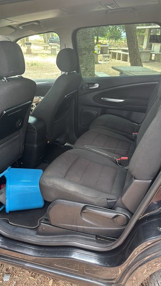 Ford Galaxy 2010