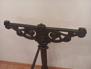 Struttura da tavolo in ferro battuto