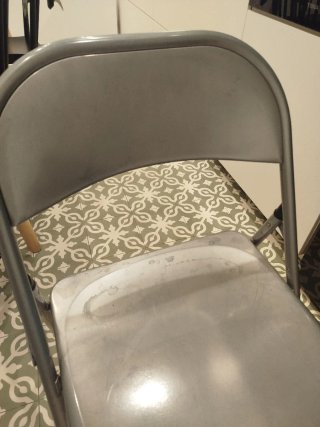 Silla plegable de metal gris Tengo 4